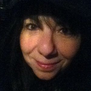 Meet your Posher, Nina